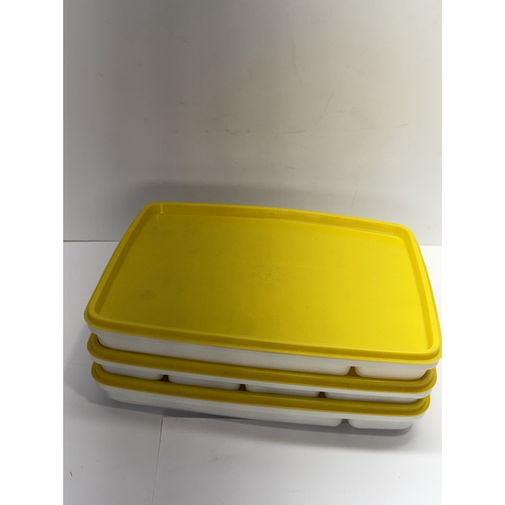 Vintage Tupperware Divided Food Lunch Trays Lot 3 W/Lids‎ trays Tv Dinner Yellow